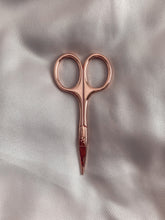 Load image into Gallery viewer, osegold-scissors-accessories-lashes-fauxmink-product-Canada
