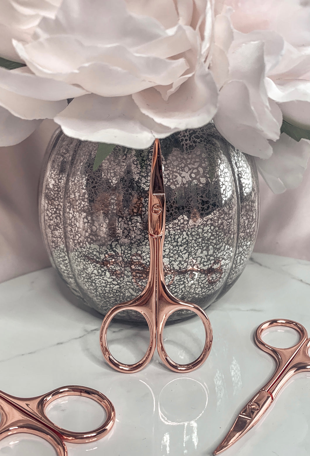 Rosegold-scissors-accessories-lashes-fauxmink-lash-product-Canada